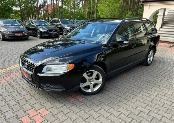 Volvo V70 cena 25900 przebieg: 282090, rok produkcji 2009 z Łosice małe 562